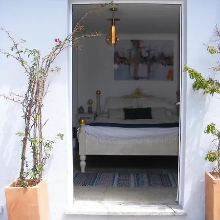 Charming 1 Bedroom Guesthouse - Pool And Jacuzzi Apartamento Colares
