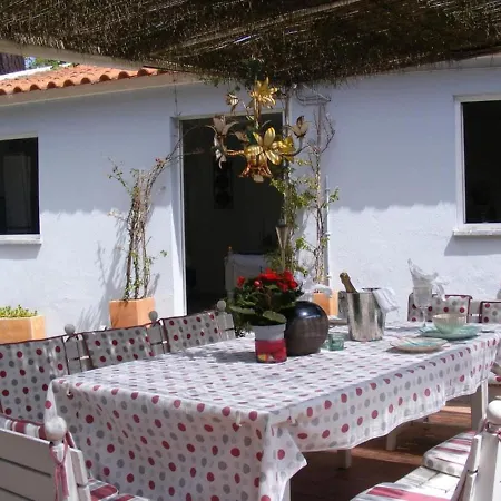 Charming 1 Bedroom Guesthouse - Pool And Jacuzzi Colares